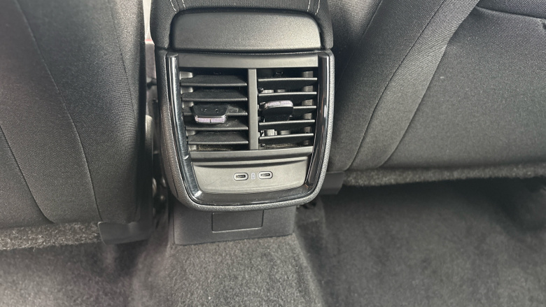 Skoda Kamiq 1.5 TSI SE 5dr DSG Petrol Hatchback